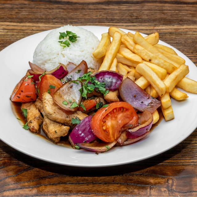 Pollo Saltado Plate.